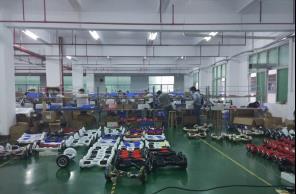 只剩100萬養活900名工人，外貿工廠如何通過國內貿易代理破局求生